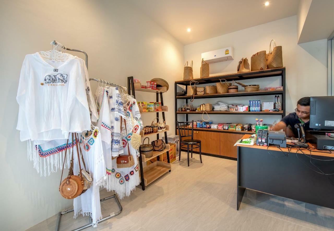 Beehive Boutique Hotel Phuket Buitenkant foto